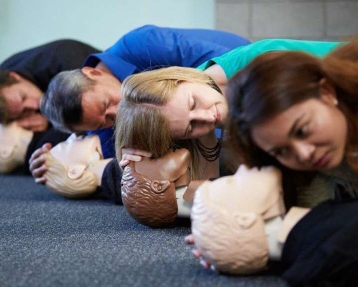 People in a first aid class